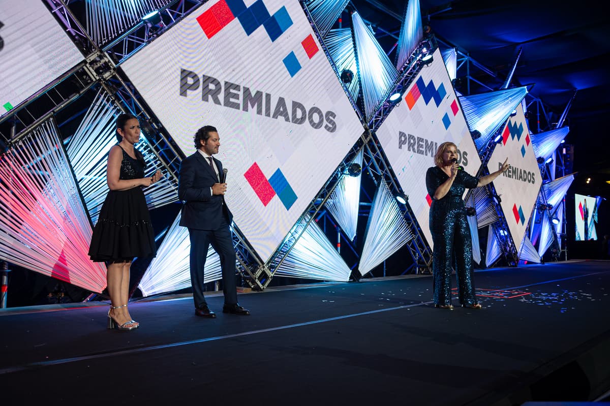Equipo premiado REMAX NOA
